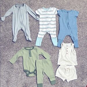 0-3/3 month boys clothes lot